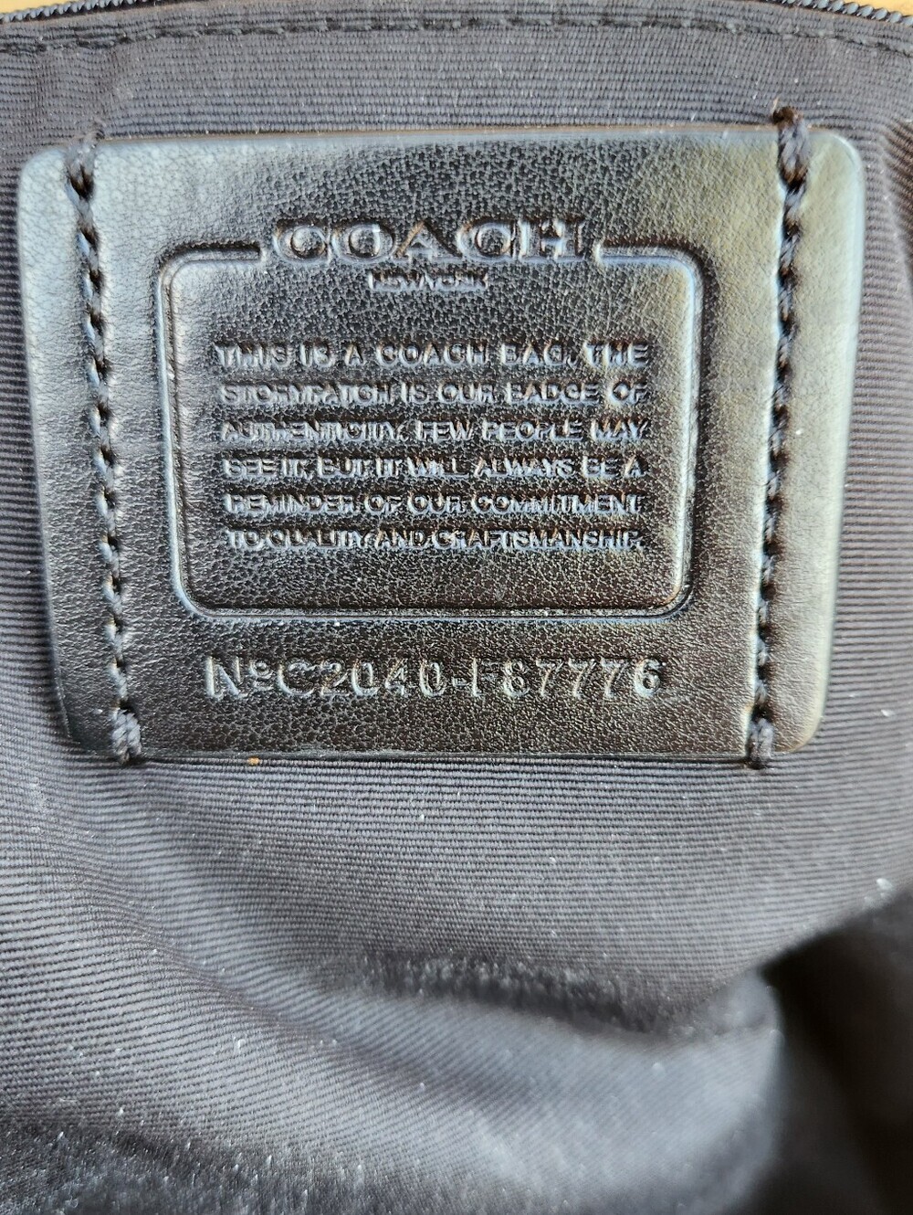 Coach Ava Chain Tote Signature Canvas Shoulder Bag - F87776 - Picture 13 of 16